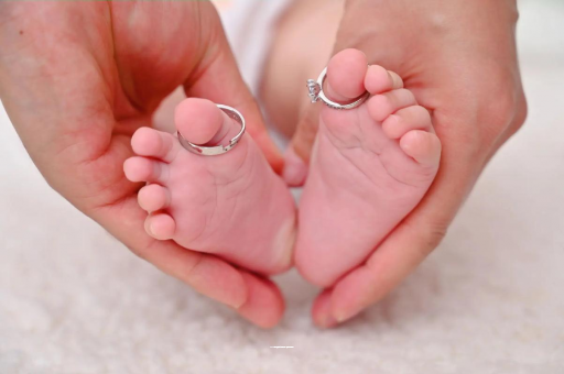 新安孕妇侧躺正确姿势